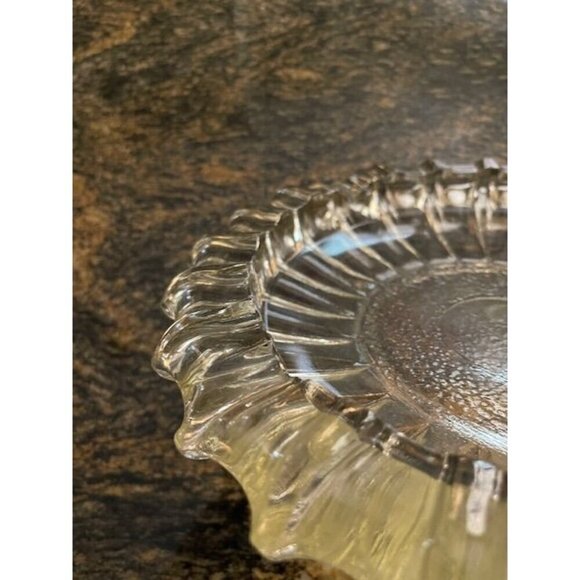 Vintage Fostoria 10" Large 1940's Round Ashtray In A Pressed Clear Glass Design‎ - Picture 3 of 10